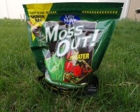 Get Rid of Moss Easily!