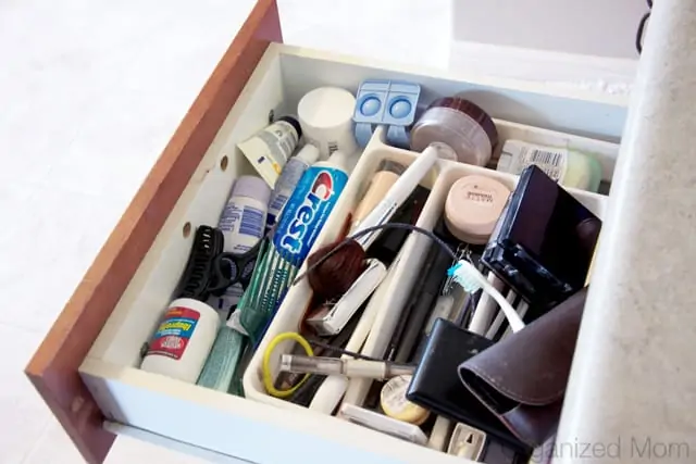 DIY Drawer Dividers For Under $5 to Organize Your Drawers