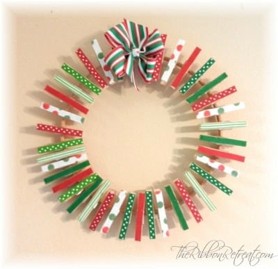 clothespin-wreath-for-christmas-cards