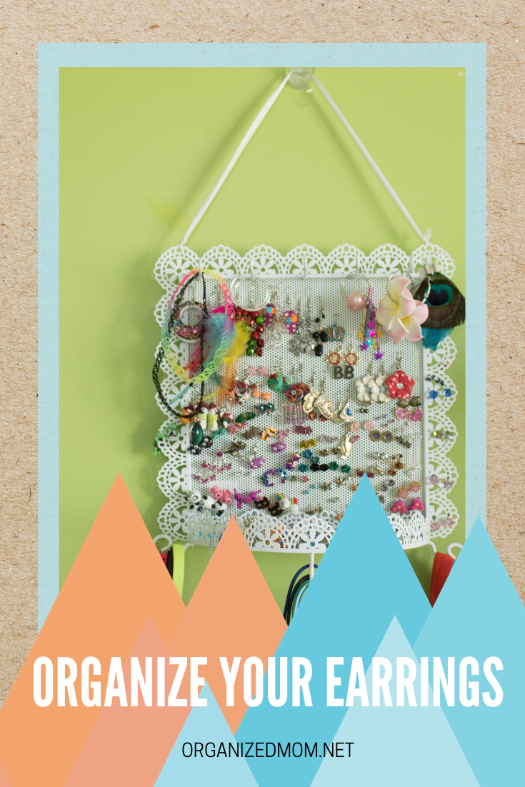7 Clever DIY Earring Holder Ideas to Organize Your Earrings The