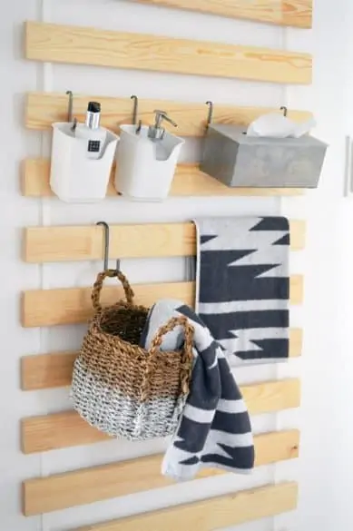 hanging bathroom storage