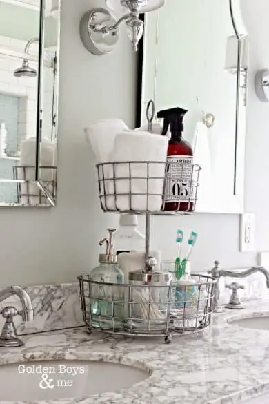 bathroom organization