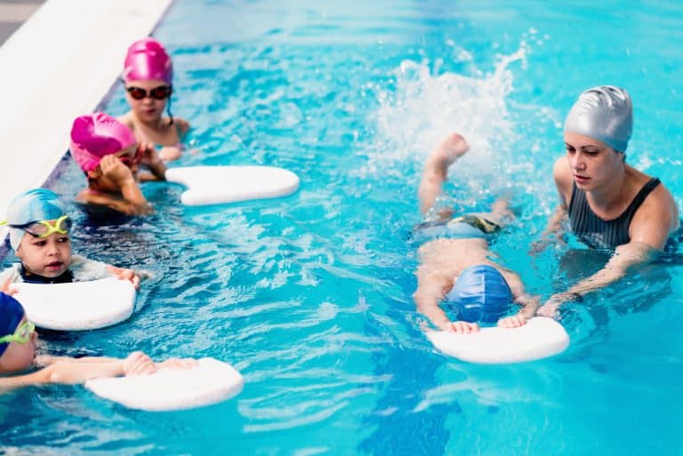 10 Summer Jobs for 15YearOlds The Organized Mom