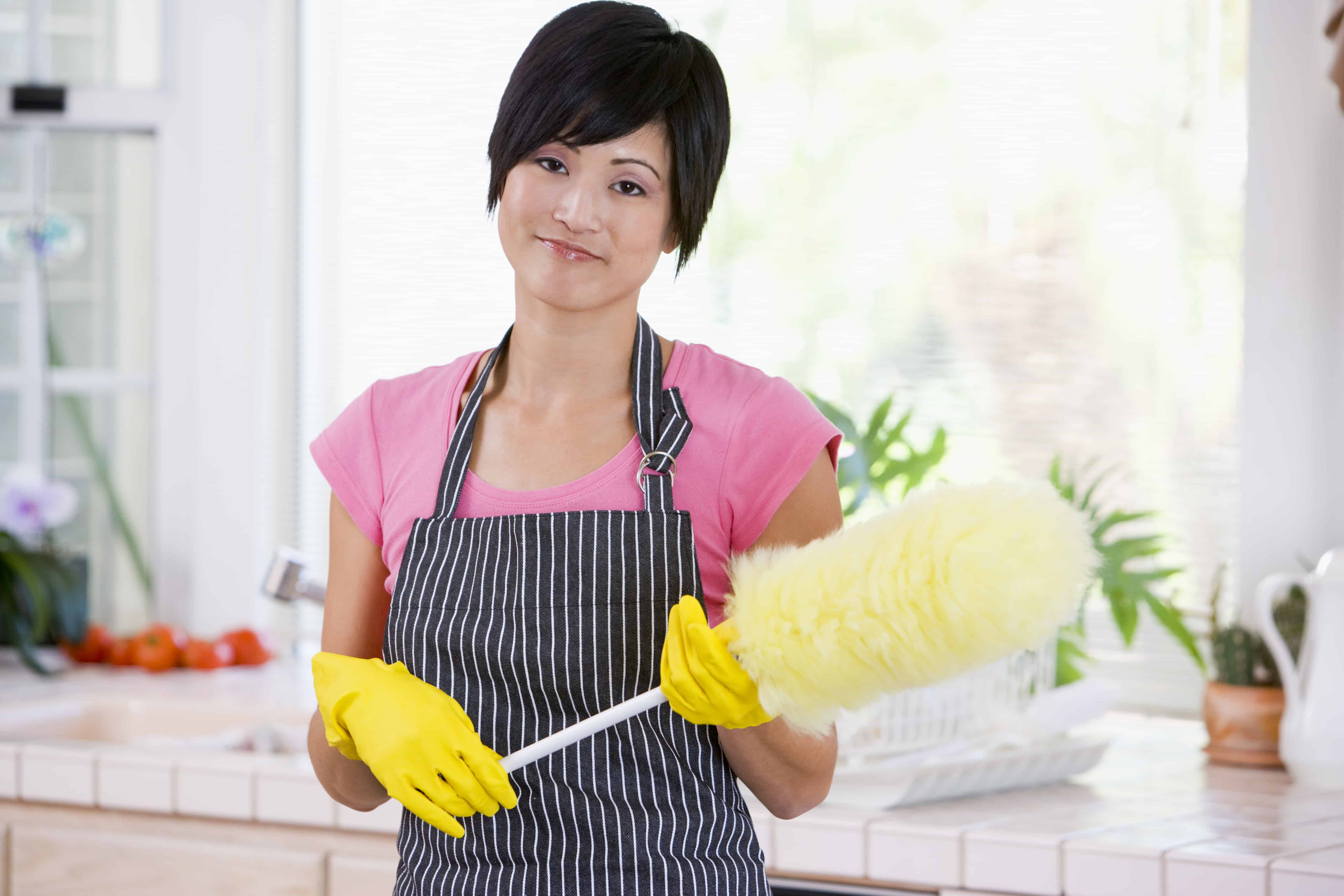 What Is The Best Solution For Mopping A Floor? - The Organized Mom