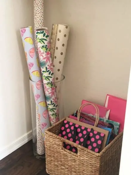 gift wrap organization