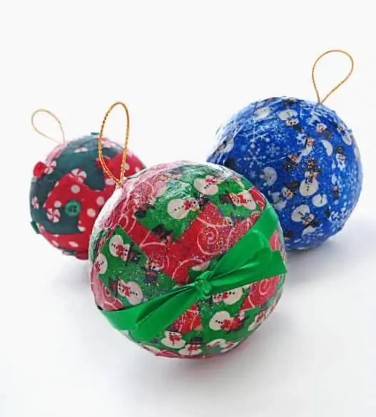 DIY Christmas ornament for kids