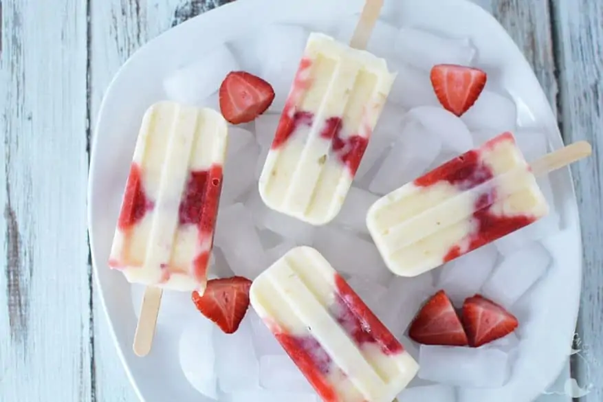 fresh strawberry popsicles