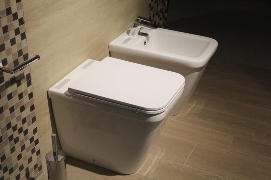 products cleaning toilets