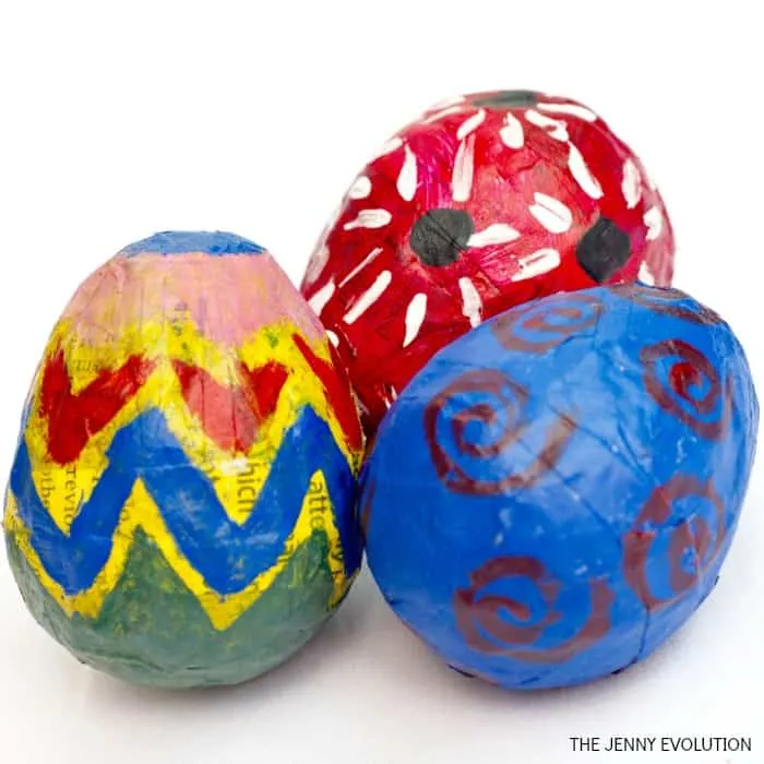 diy paper mache Easter eggs 