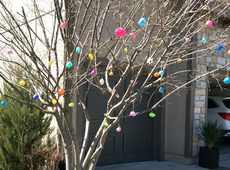 DIY Easter egg tree