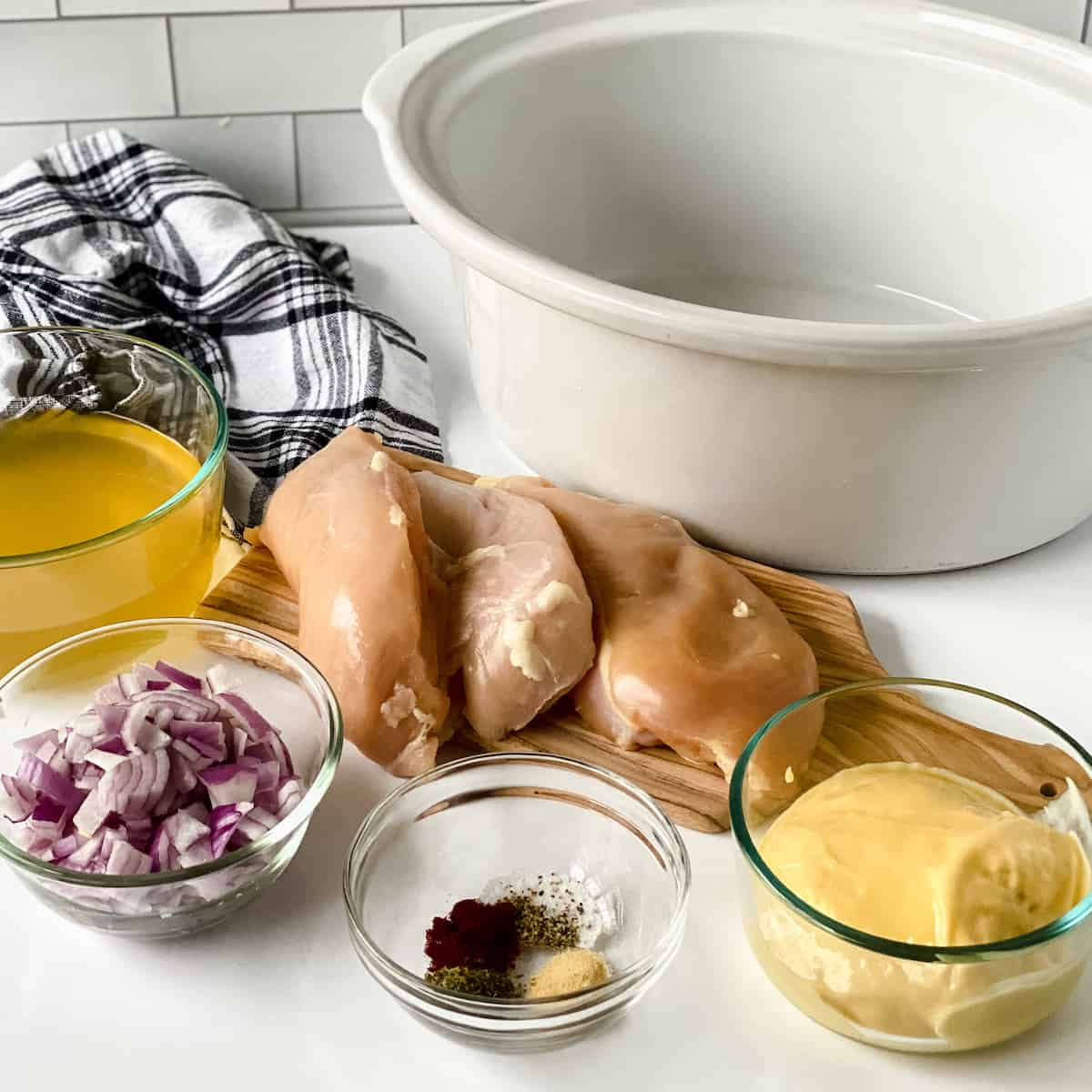 ingredients for crock pot chicken and dumplings