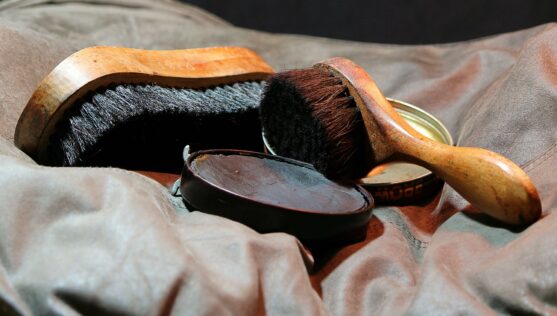 leather-polish-kit