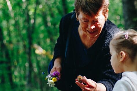 grandma with grandchild mother's day gift ideas for grandma