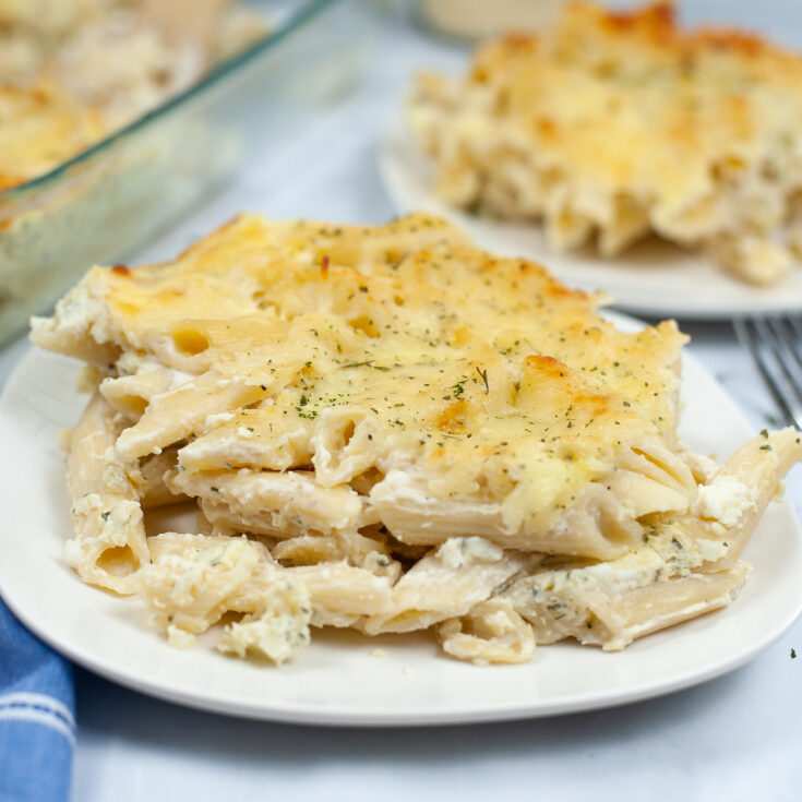 plate of pasta bake