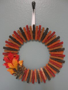 fall wreath; DIY holiday wreath