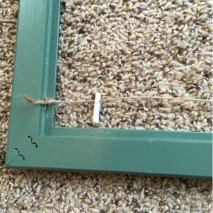 How to Create a Rotating Photo Display Center – The Organized Mom