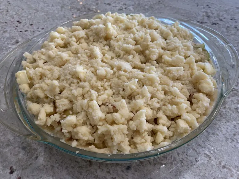 Apple pie with the crumb topping.