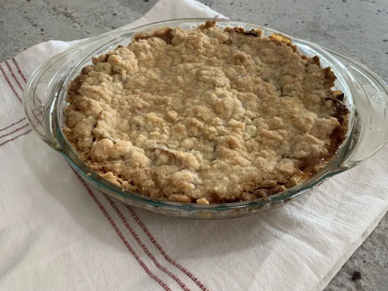 Finished apple pie.