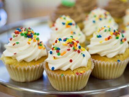 cupcakes budget friendly birthday party