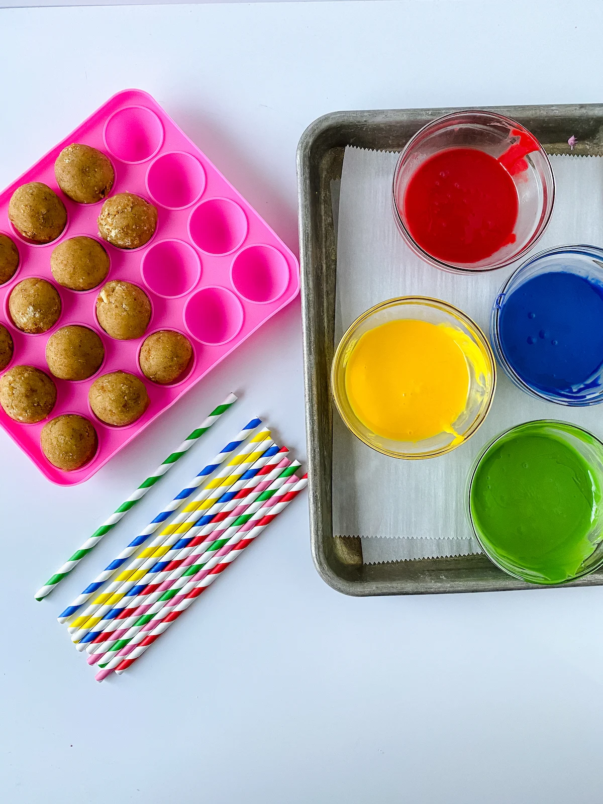 ingredients to make cake pops for parties