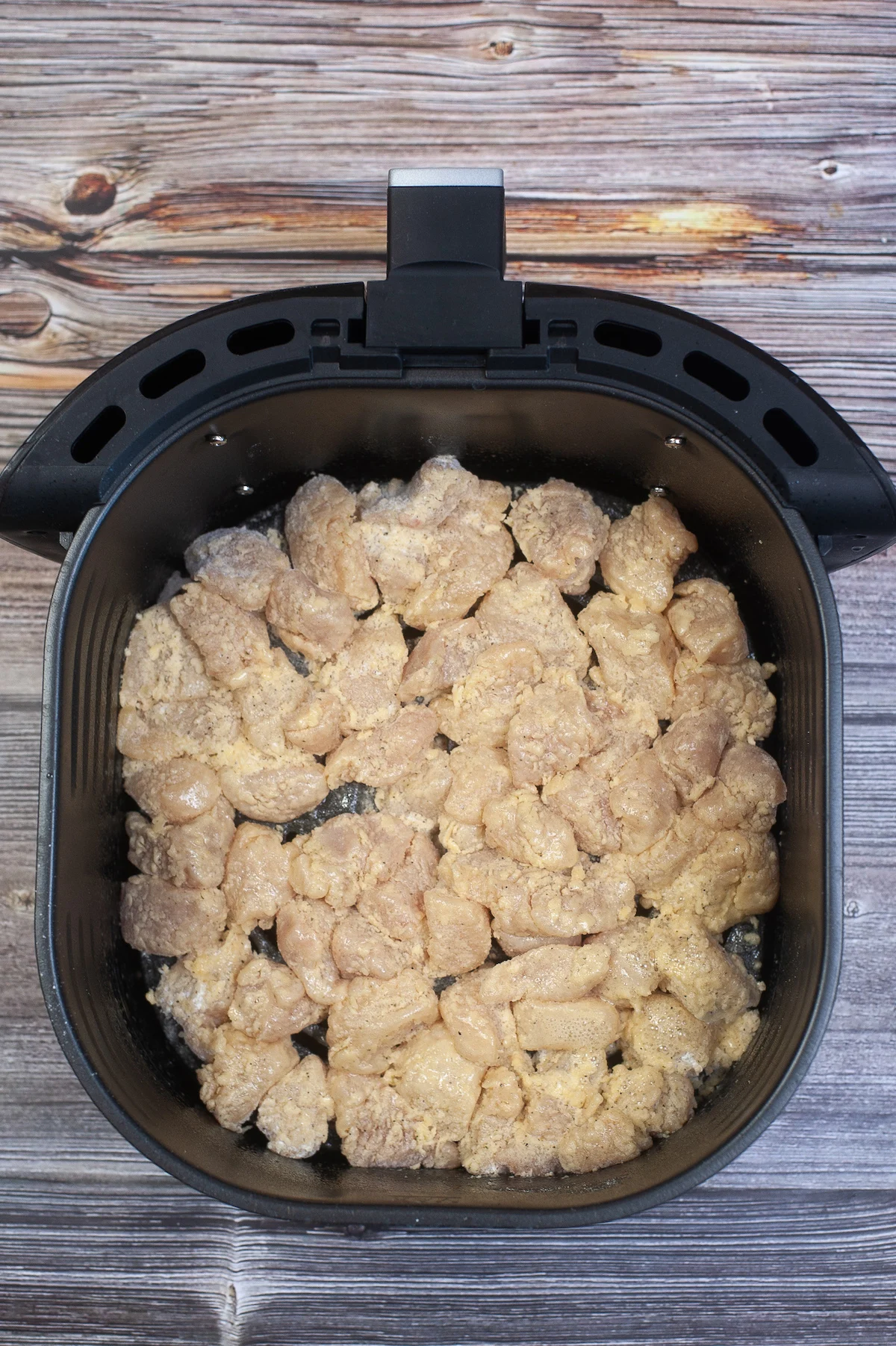 making chicken bites for copycat kfc bowl in air fryer