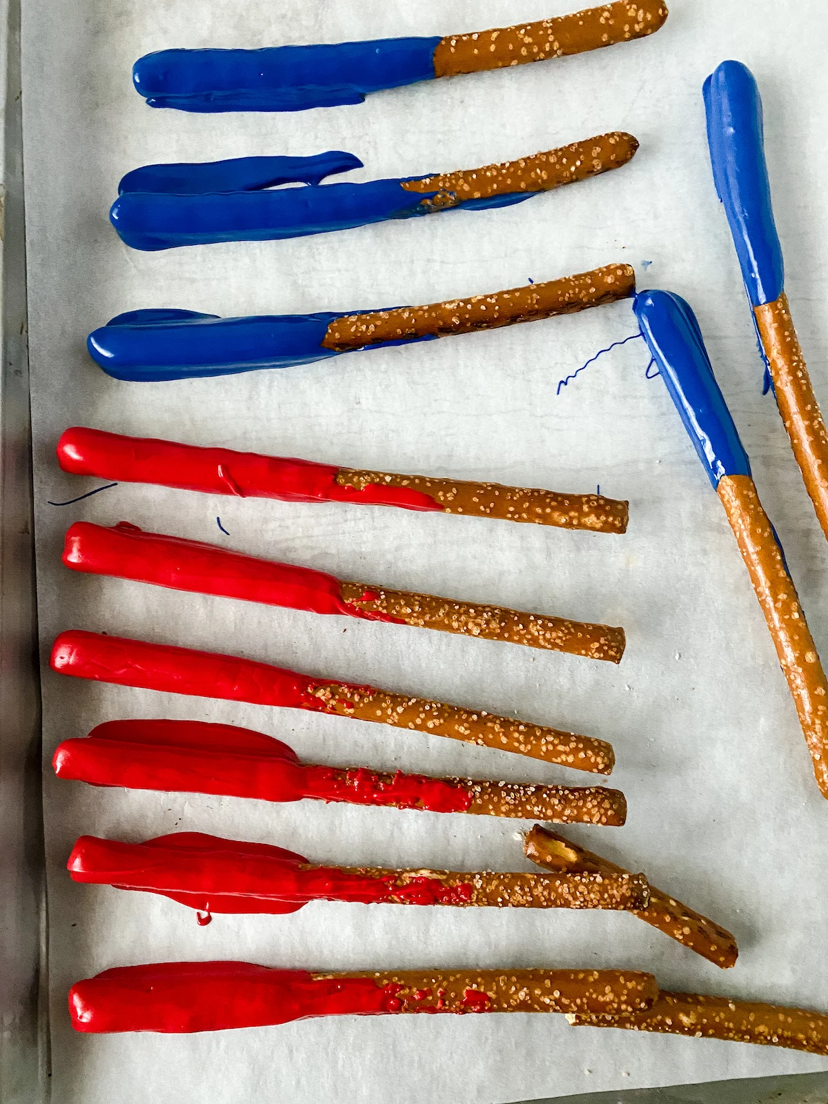 dipped pretzel rods