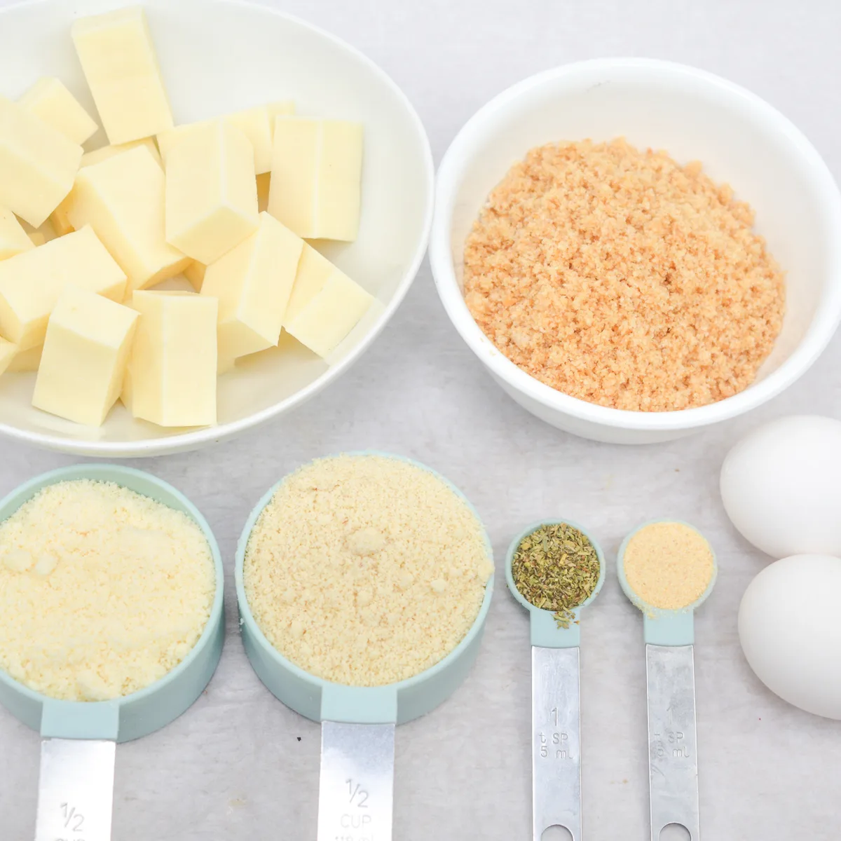 ingredients for keto air fryer mozzarella sticks