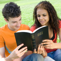 teens reading the bible homeschool