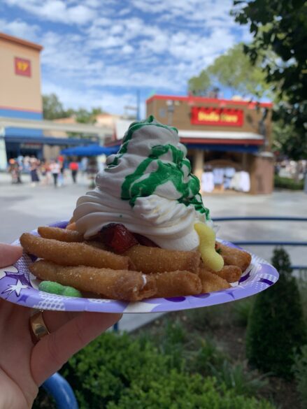 A plate of Poison Apple Fries.